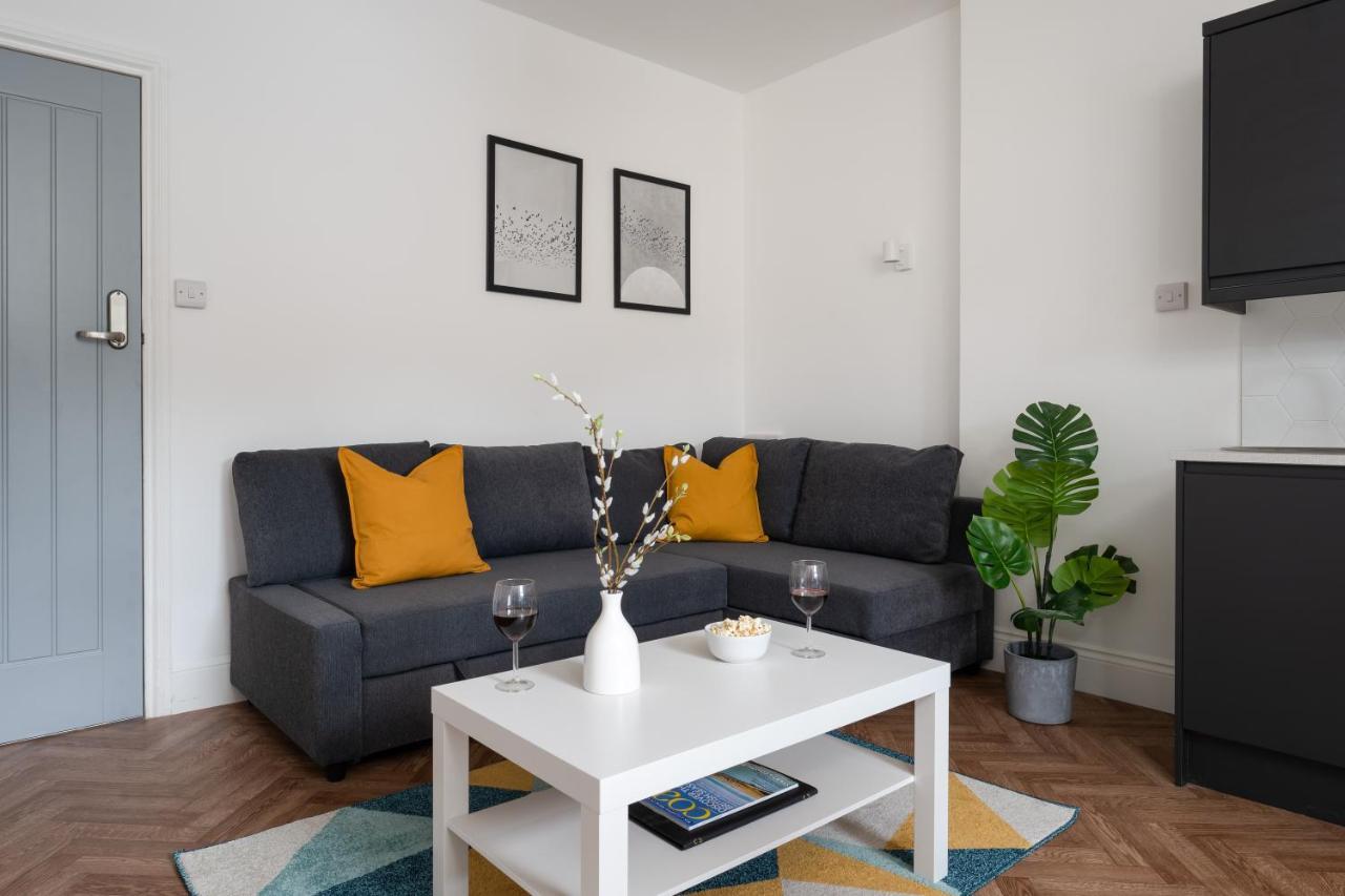 Near Beach, Torquay Heights Modern Apartments, Pet Friendly المظهر الخارجي الصورة