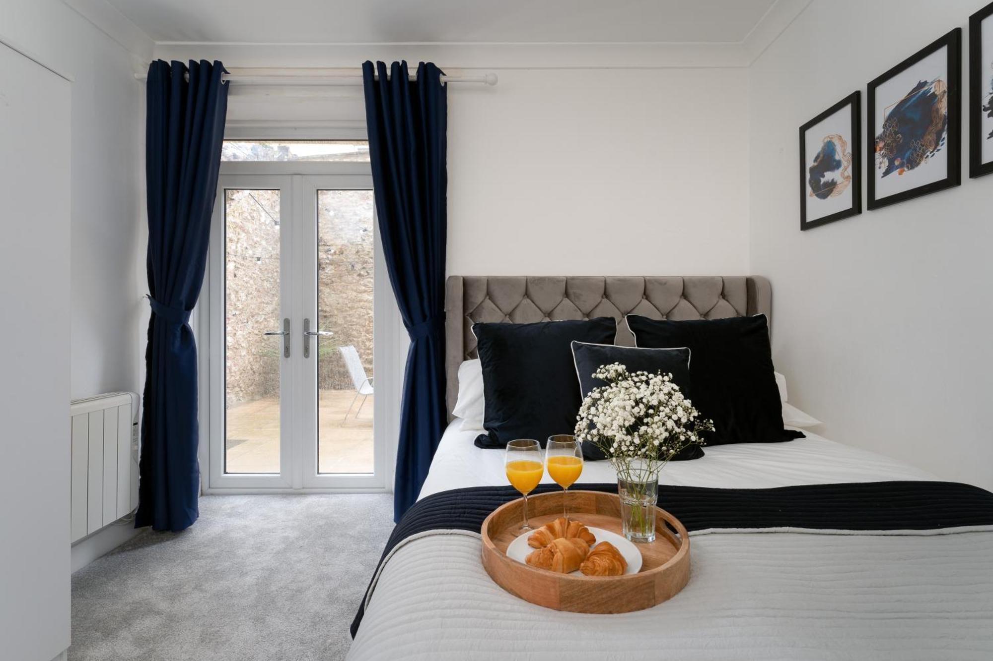 Near Beach, Torquay Heights Modern Apartments, Pet Friendly الغرفة الصورة